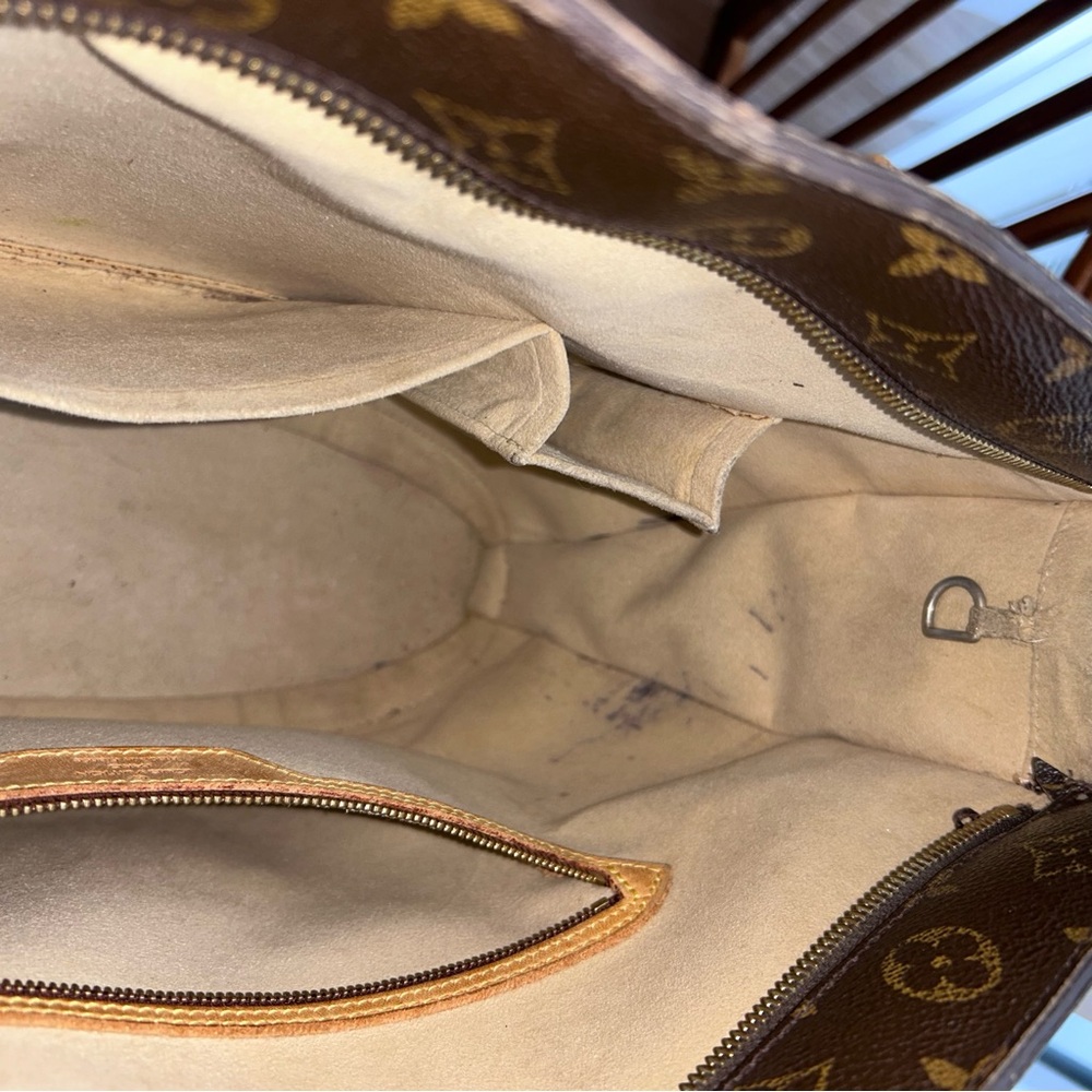 Authentic 🥰Louis Vuitton Monogram Baylone totes - Picture 8 of 16